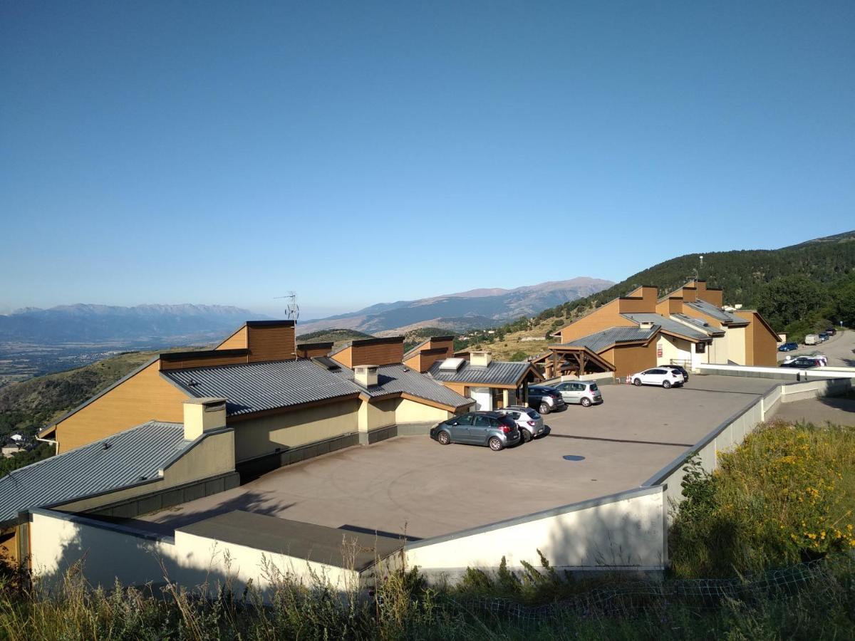 Appartement 604 Avec Vue Sur La Vallee De La Cerdagne Font-Romeu-Odeillo-Via Exterior photo